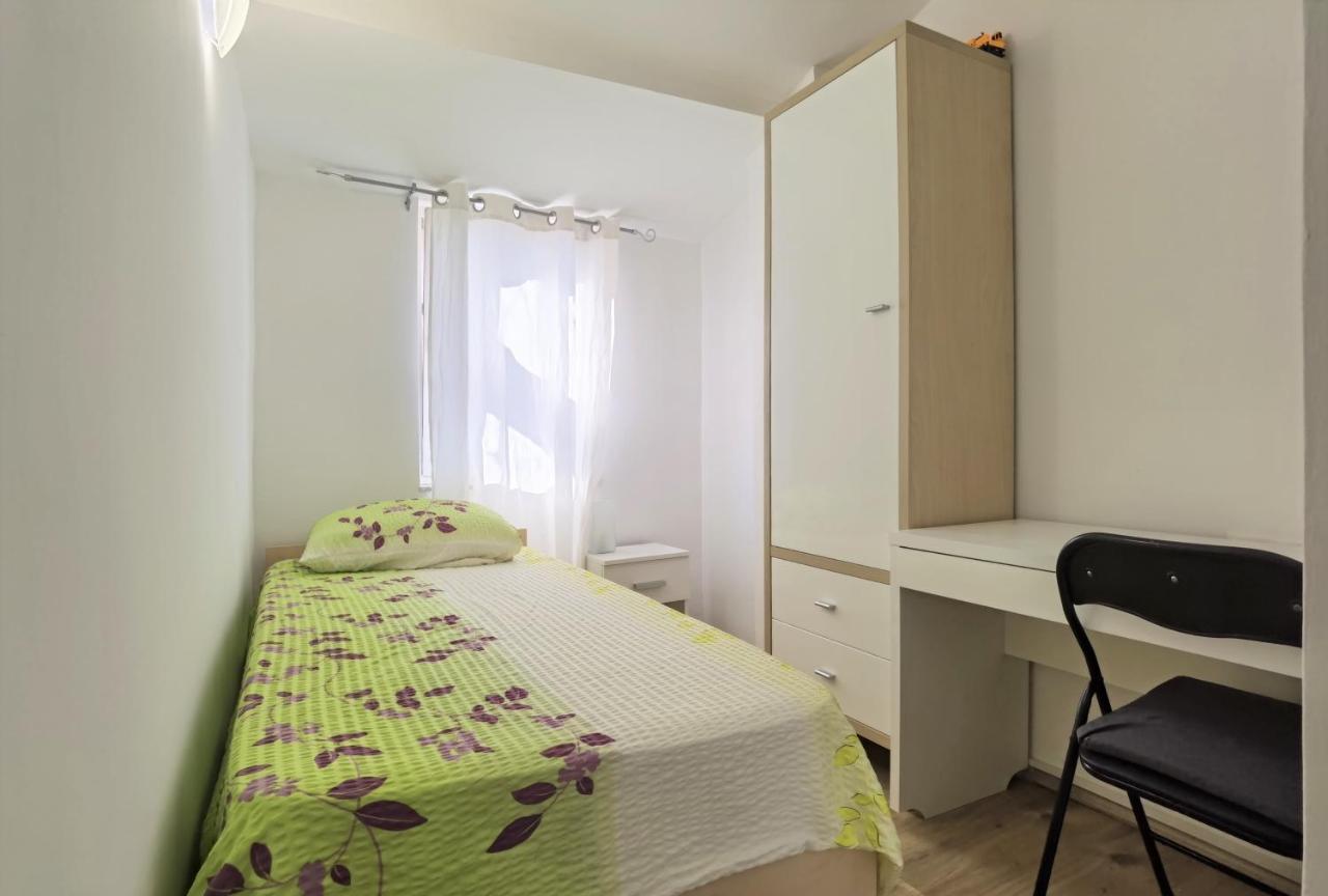 Apartment Rosemary Medulin Buitenkant foto