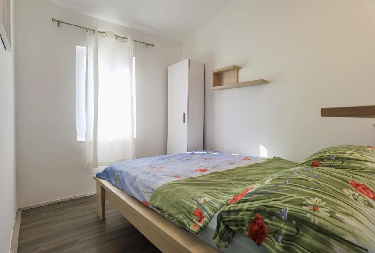 Apartment Rosemary Medulin Buitenkant foto